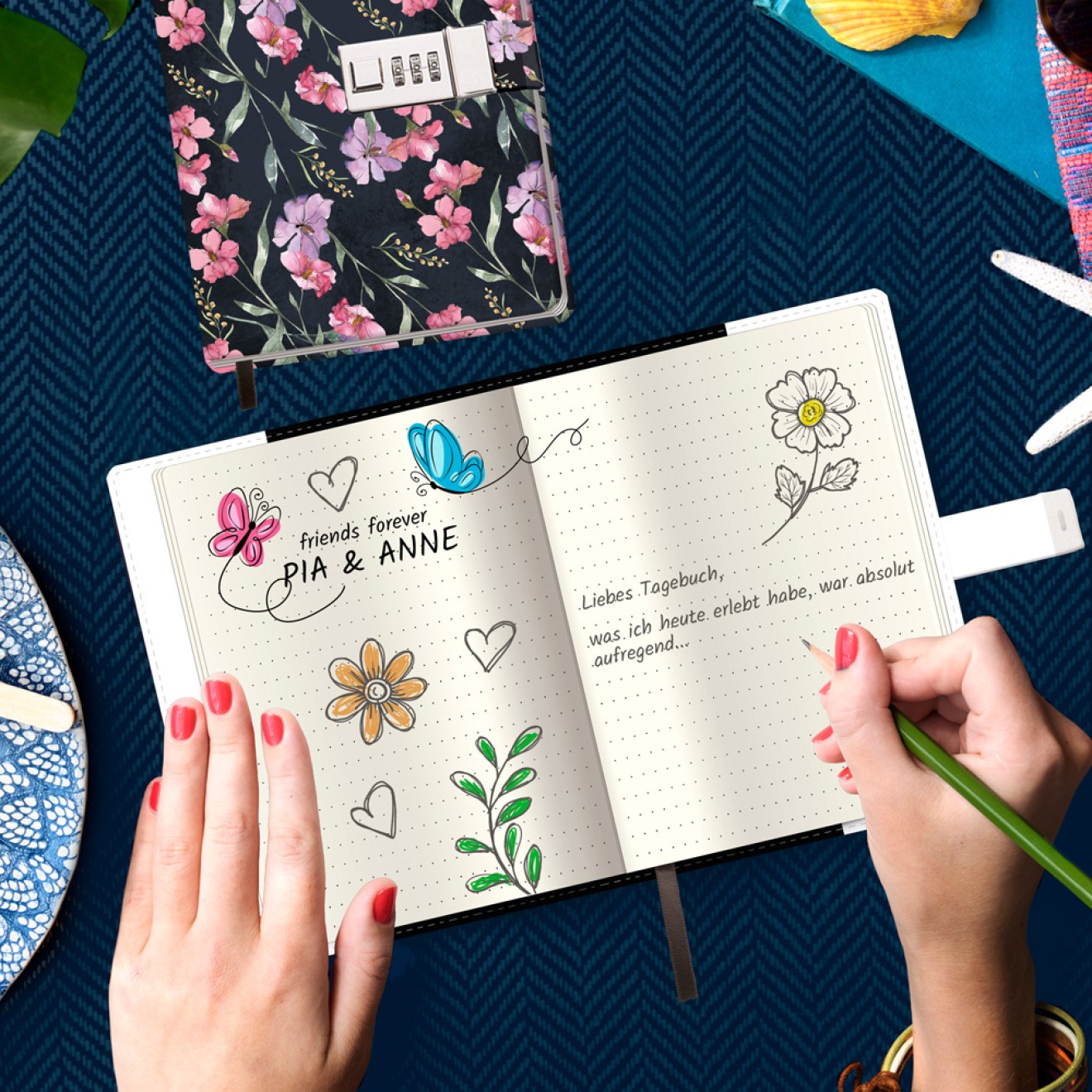 Tagebuch mit Zahlenschloss "Flowers"